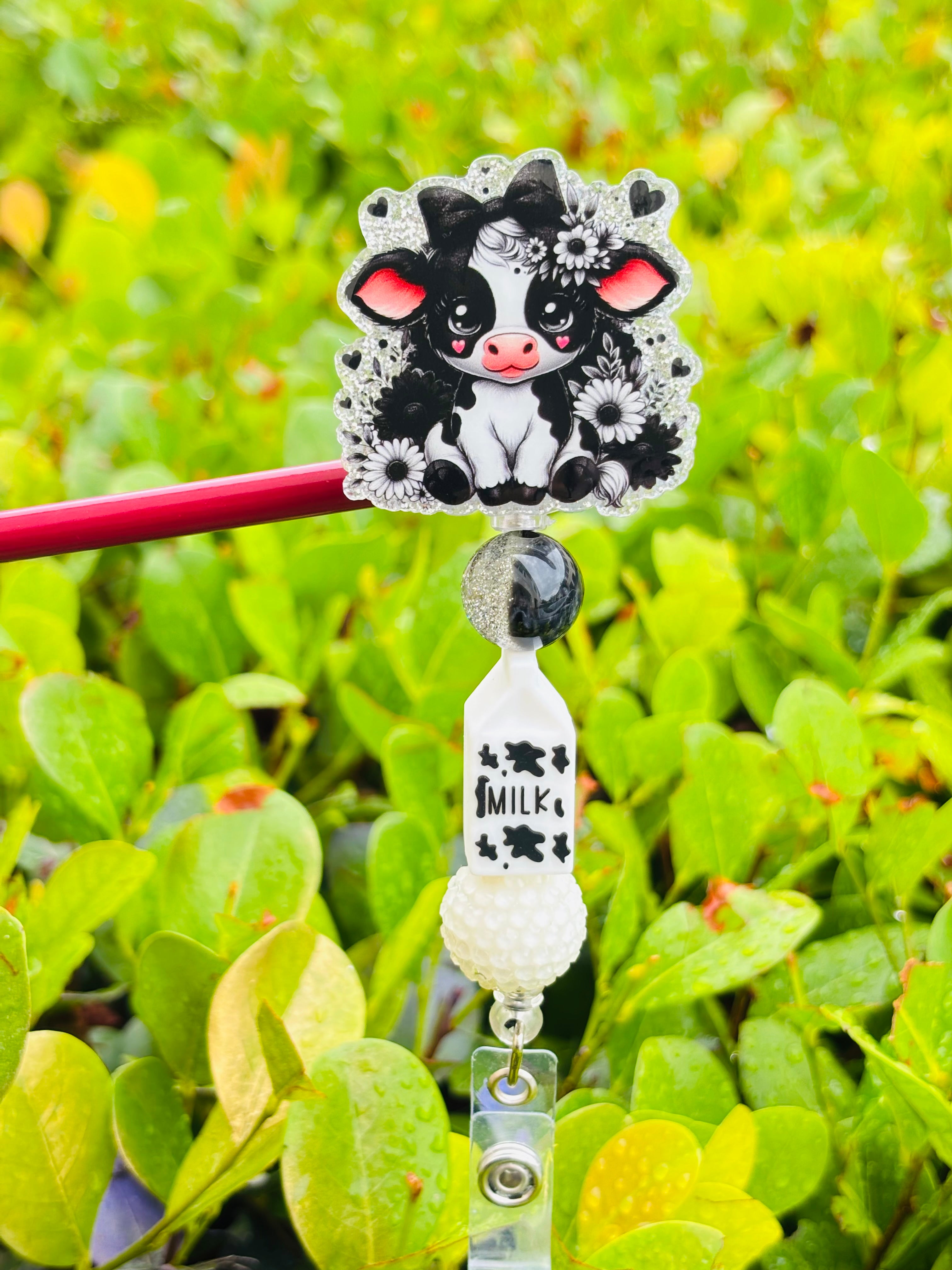 Beaded Badge Reel live claim